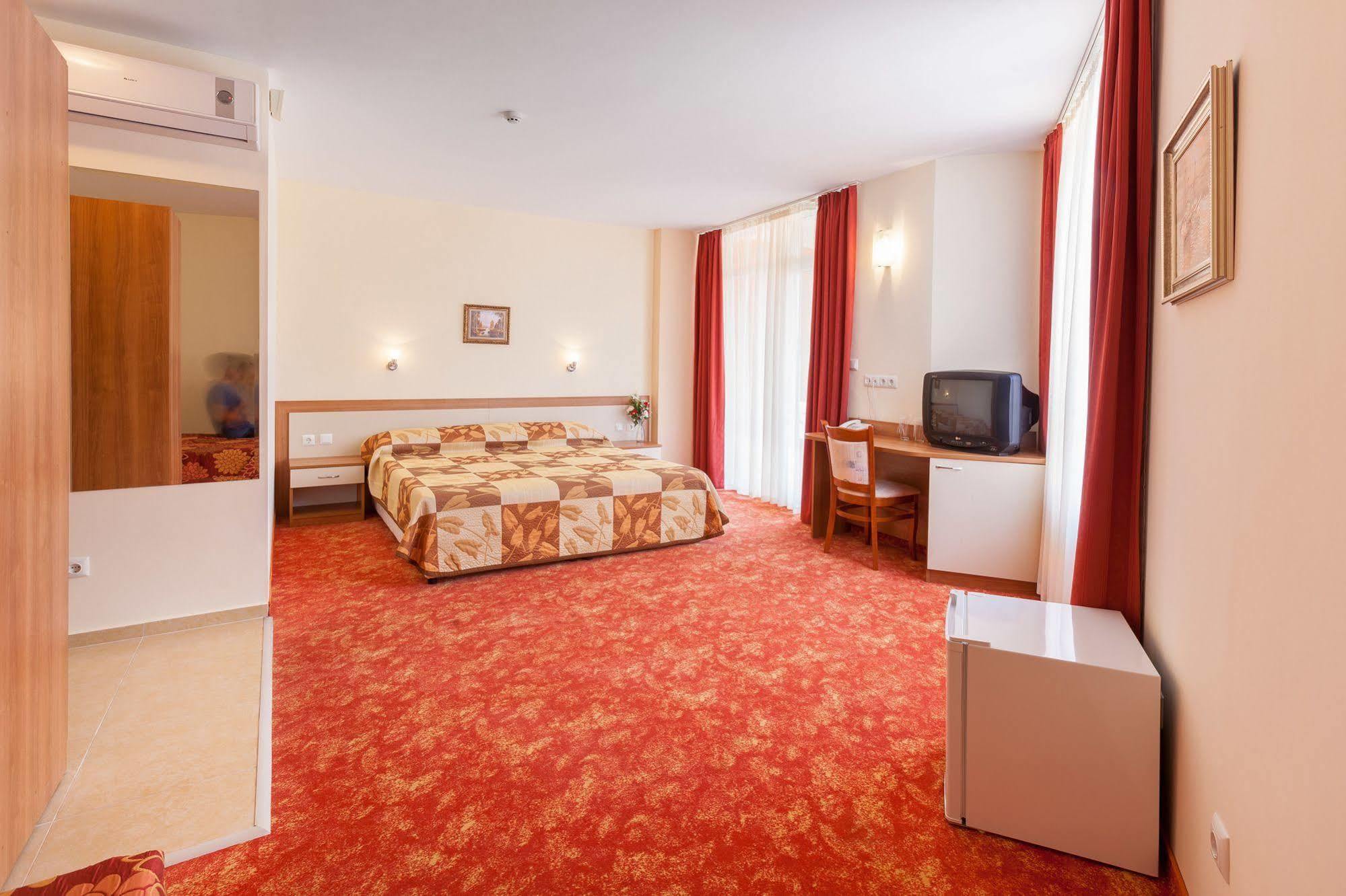 Hotel Riagor Sunny Beach Buitenkant foto
